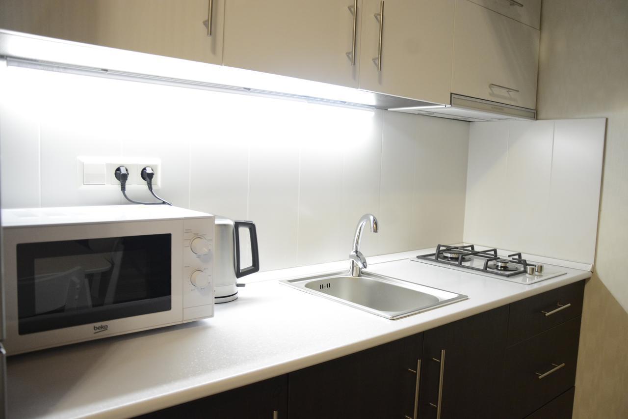 Full Comfort Apartment On Aghmashenebeli 第比利斯 外观 照片